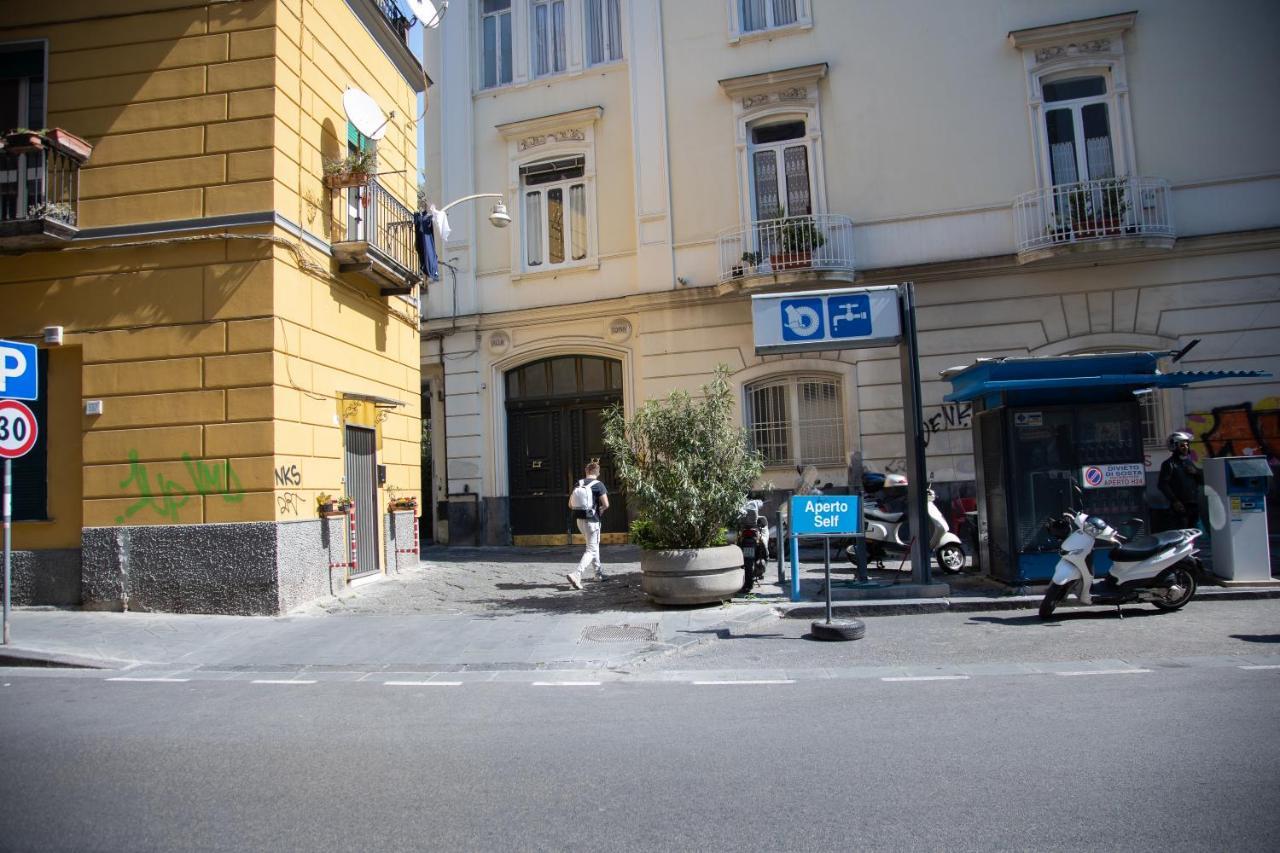 La Tana Dei Pirati 2 Apartman Nápoly Kültér fotó