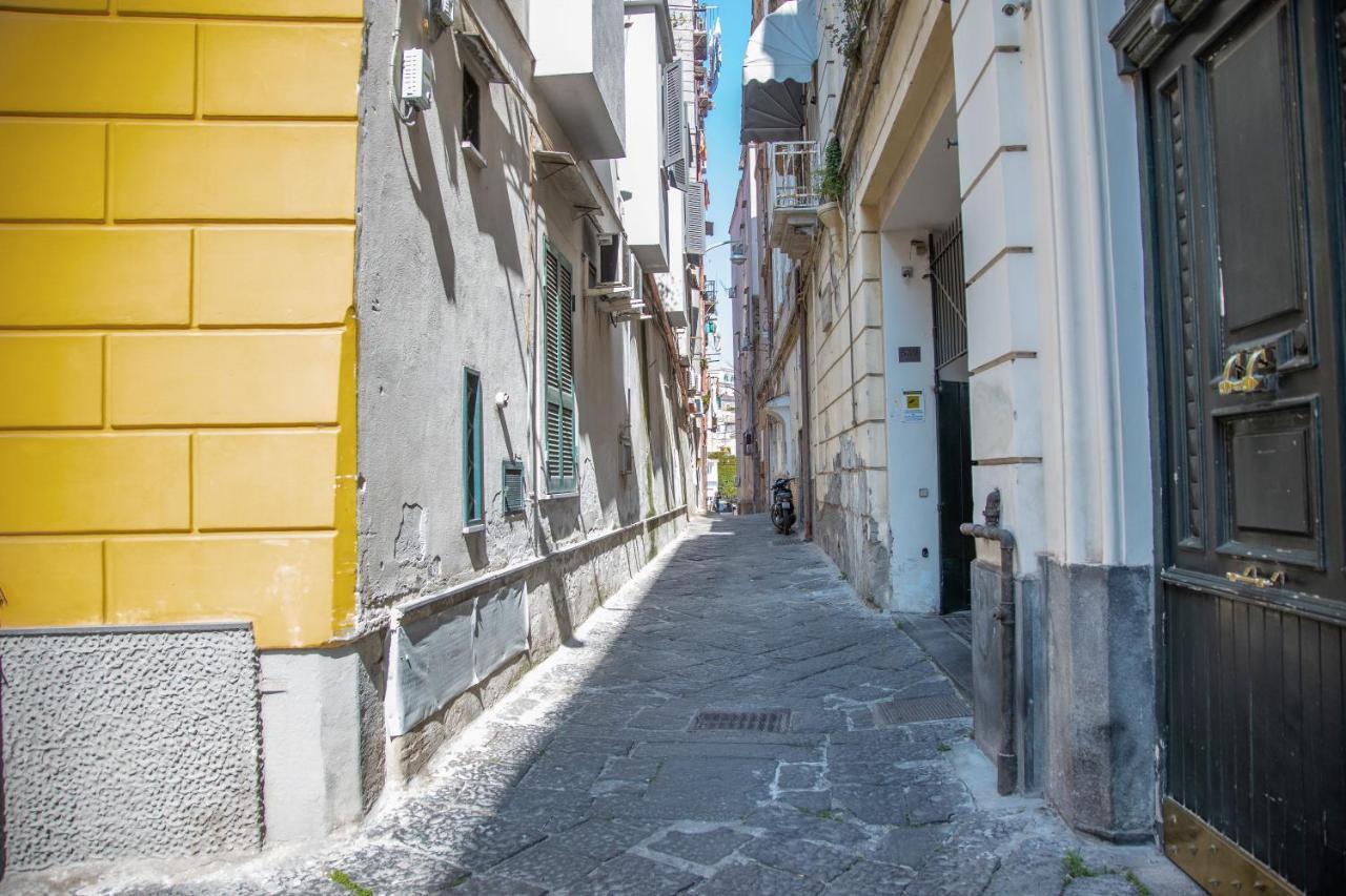 La Tana Dei Pirati 2 Apartman Nápoly Kültér fotó
